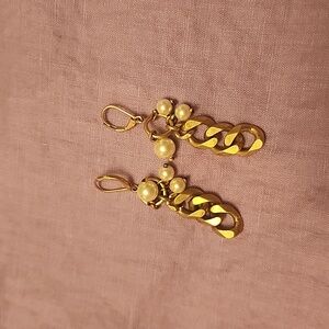Cabi gold and pearl earrings